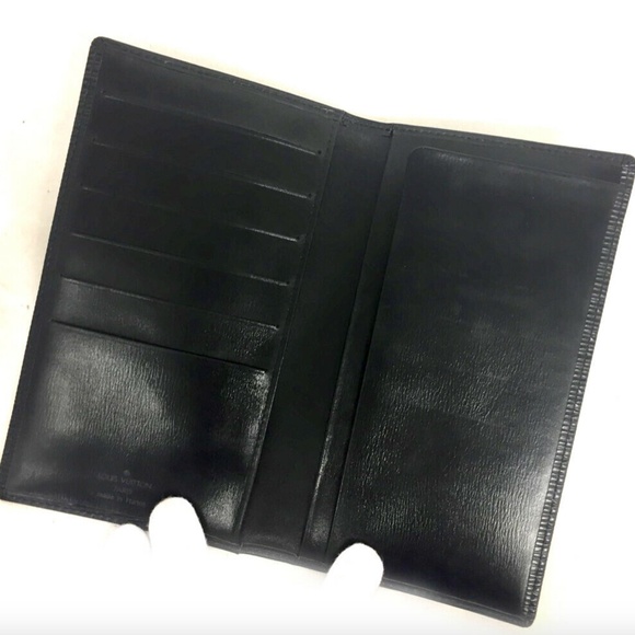 Louis Vuitton Epi Leather Checkbook Card Wallet - Picture 2 of 11